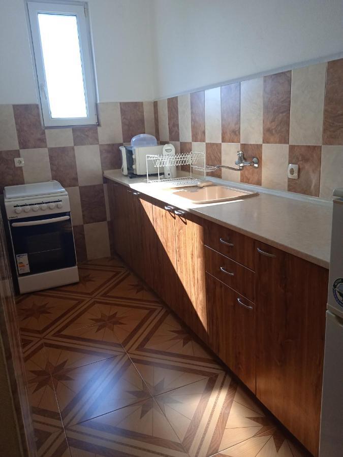 Стаи За Гости Нептун Tsarevo Bagian luar foto